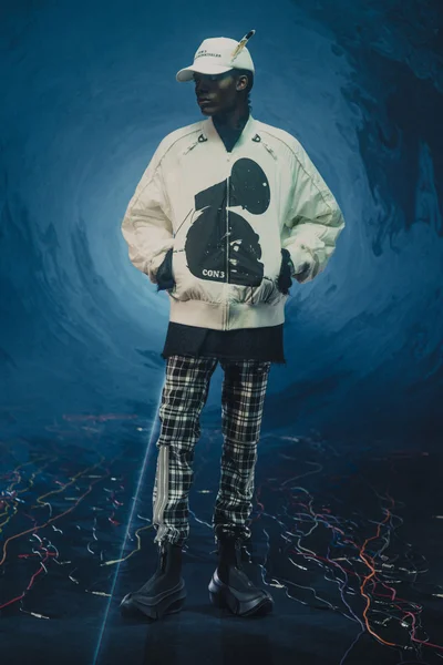 Look 13